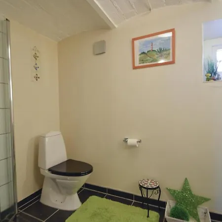 Nice In W/ 2 Bedrooms Casa de Férias *
